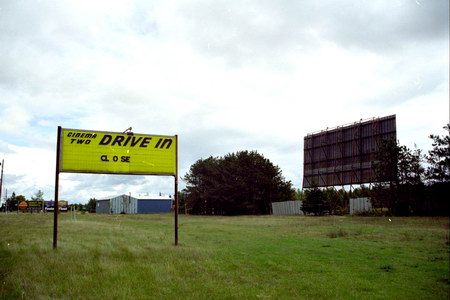 Cinema 2 Drive-In Theatre - Marquee (newer photo)